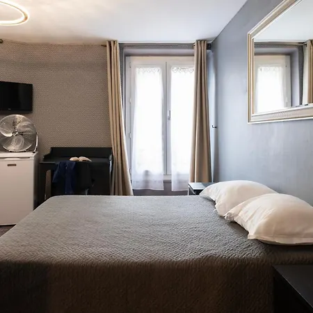 Grand De Hotel 2*