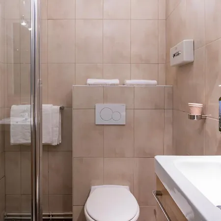 酒店 格兰德酒店 2*