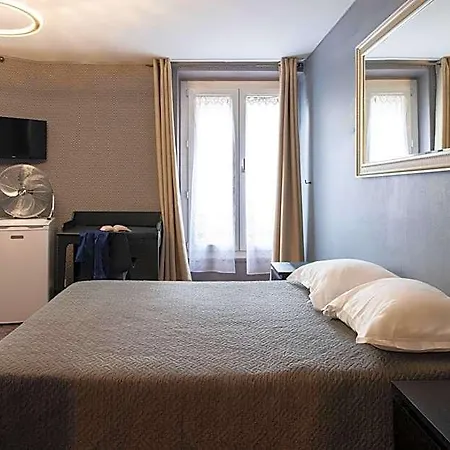 Grand De Hotel