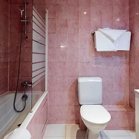 Grand De Hotel 2*