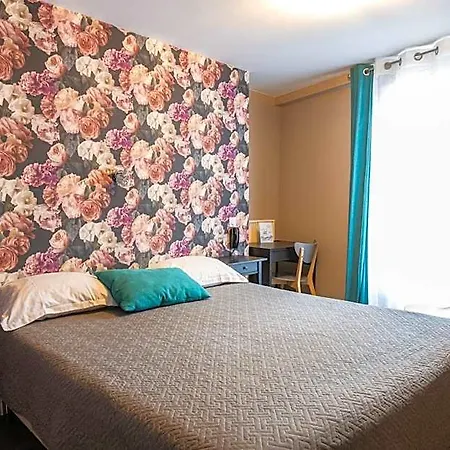 Hotel Grand De 2*