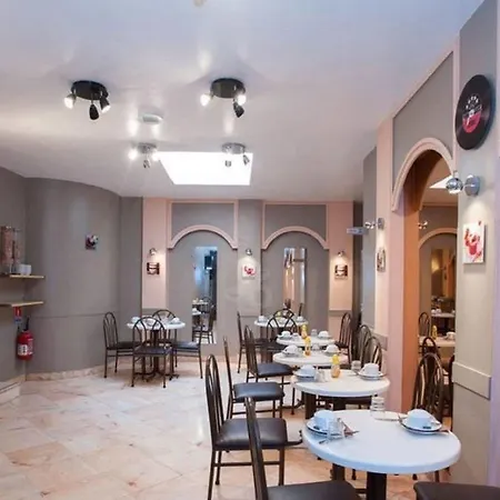 Grand De Hotel Paris