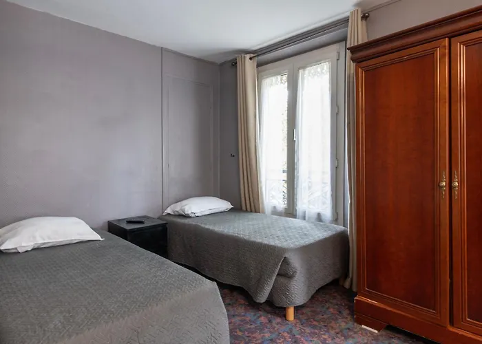 그랜드 드 호텔 2*