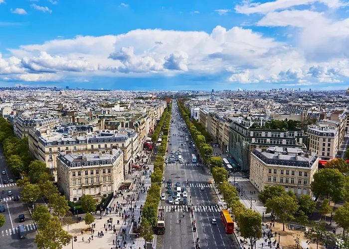 Grand De Hotel Paris