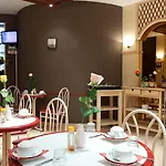 Grand De Hotel Paris