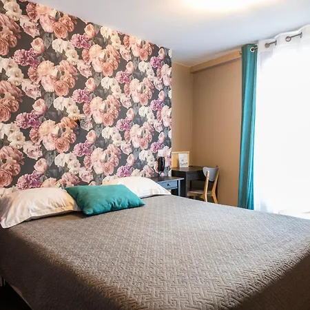 Grand De Hotel Paris