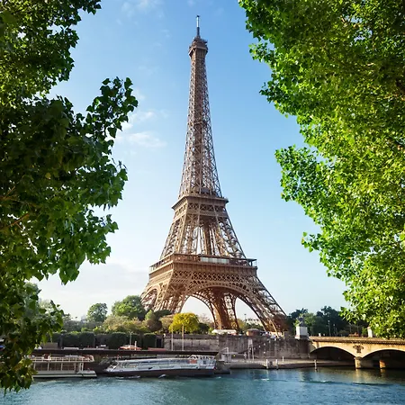 Grand De Paris
